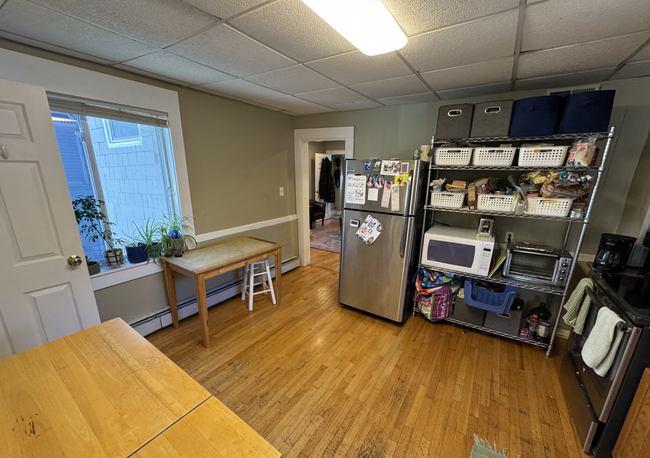 Photo - 735 Somerville Ave Apartments Unit 3