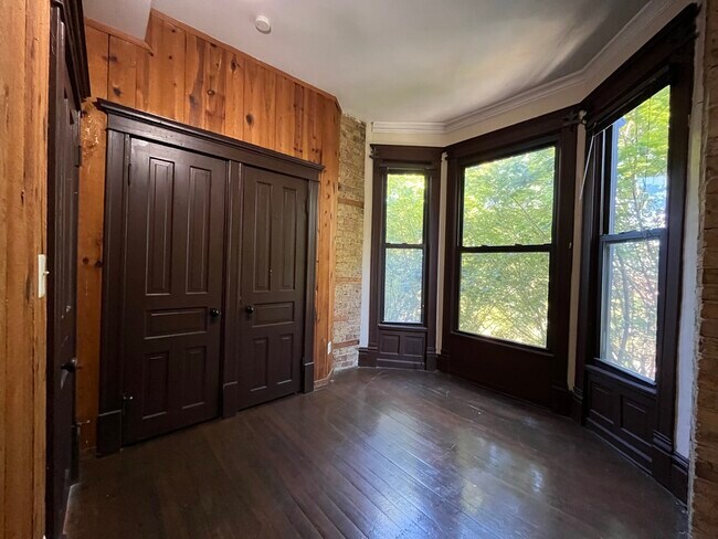 Photo - 3765 N Kenmore Ave Unit 3E