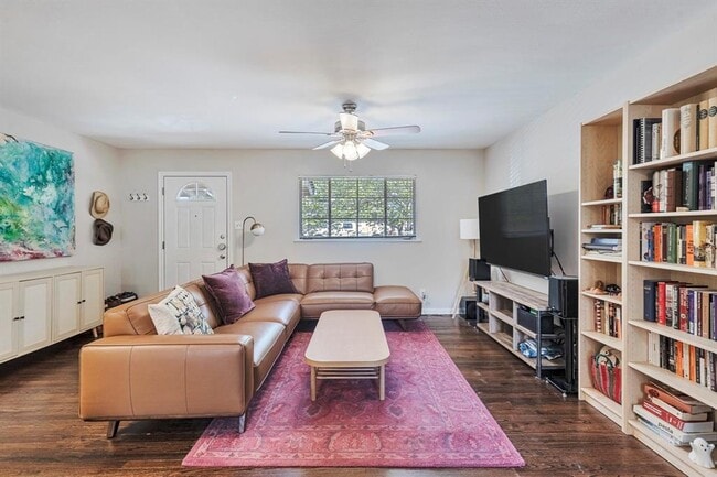 Photo - 1715 W St Johns Ave