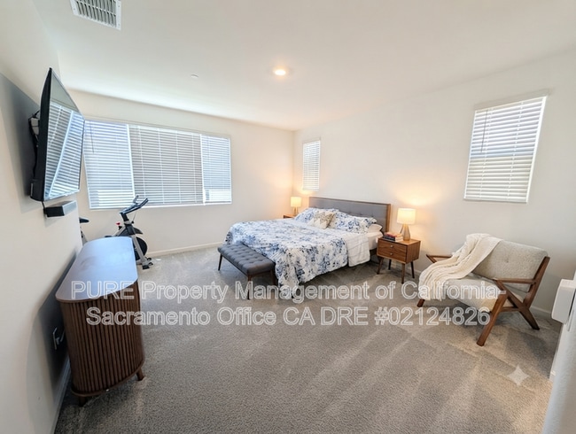 Photo - 8840 Boes Wy