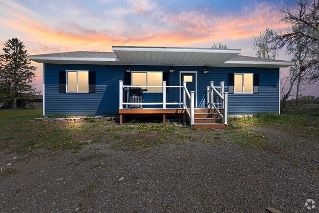 Building Photo - COUNTRY CHARMER 3 BED 2 BATH HOME IN CHESTER