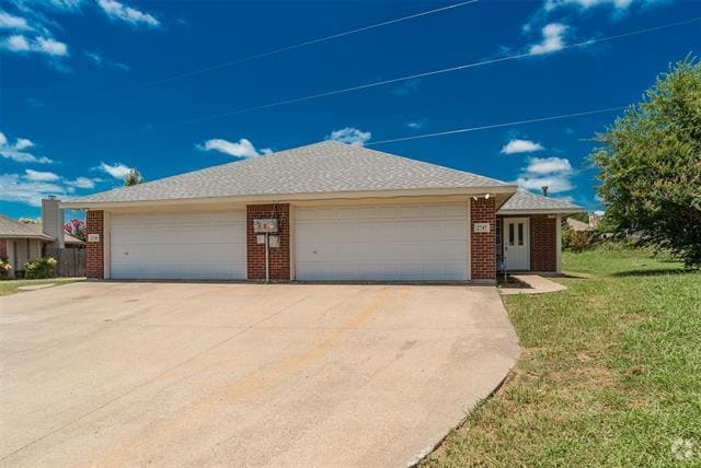 Building Photo - 2747 Malibu Ct Rental