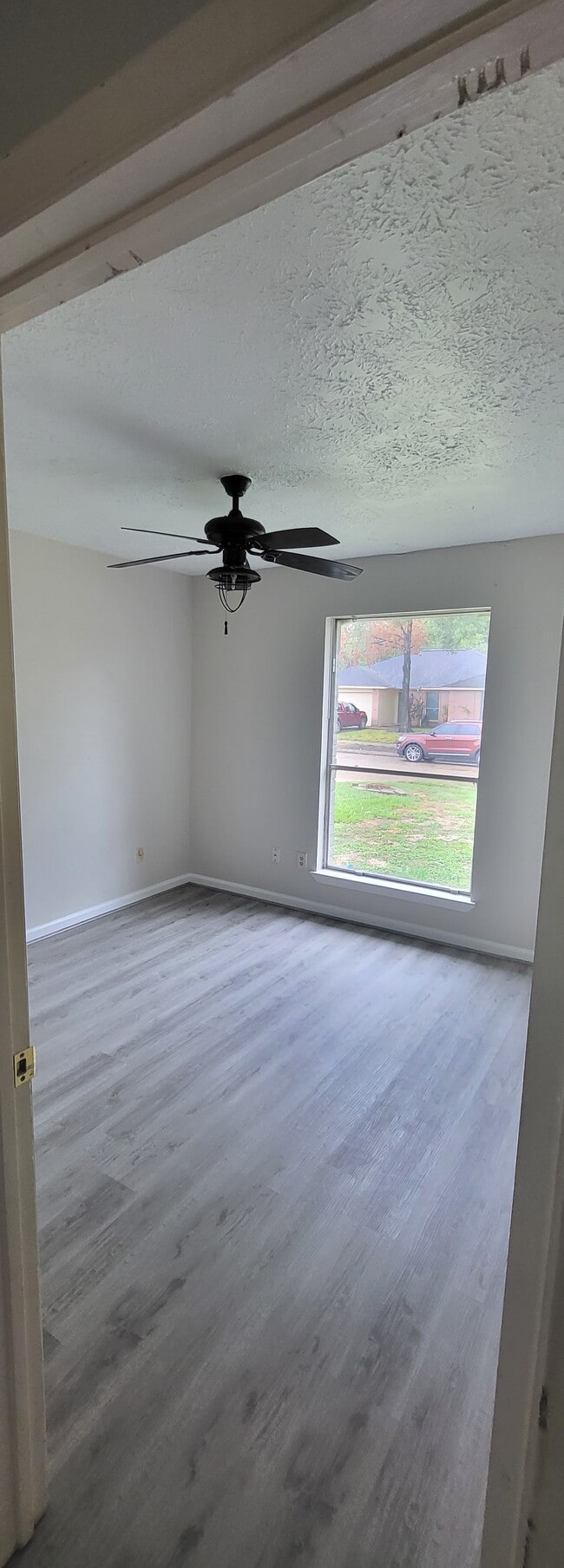 Photo - 16966 Nicole Ln