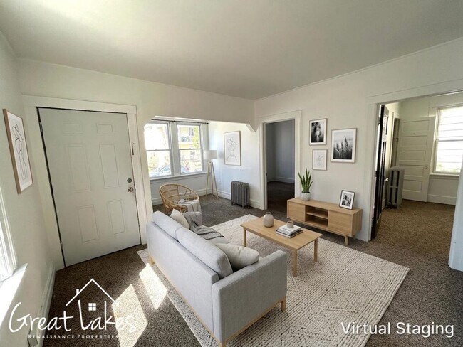 Photo - 9422 Mc Dougall Unit Apt. 1