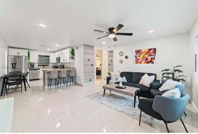 Photo - 2320 SW 18th Terrace Unit 1