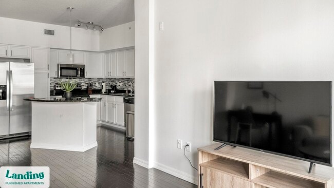 Photo - 440 NE 4th Ave Unit 609.1406984