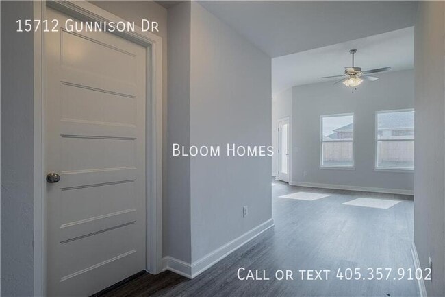 Photo - 15712 Gunnison Dr