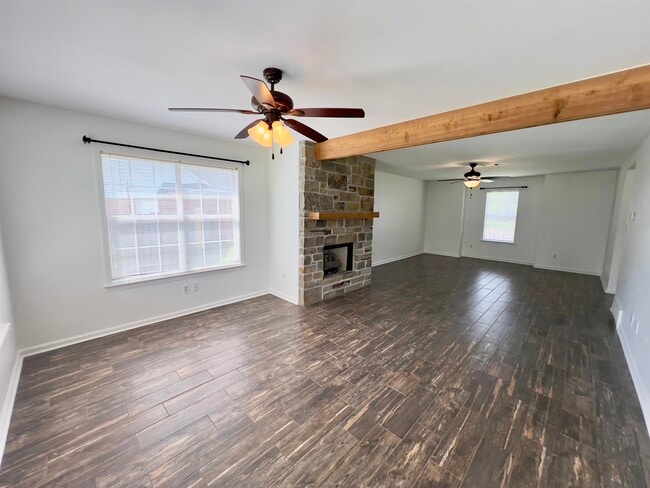 Photo - 251 Cross Point Cove