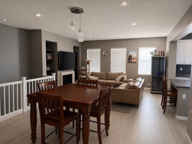 Photo - 3062 Roia Ln