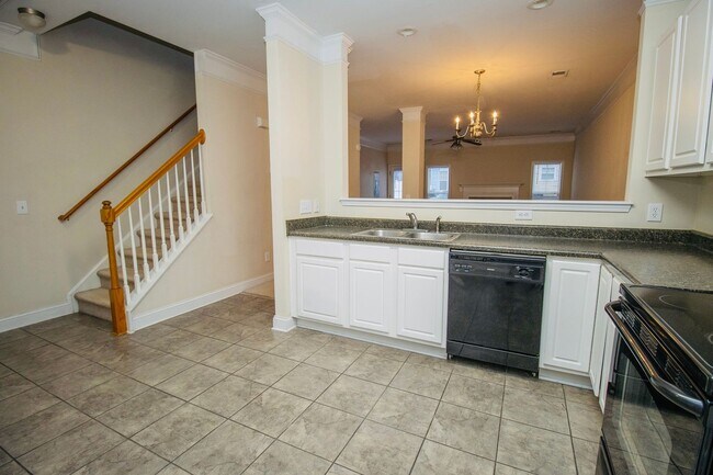 Photo - Discover comfortable living in Hampton Forest — a charming 2 bedroom, 2.5 bath townhouse in Colum...