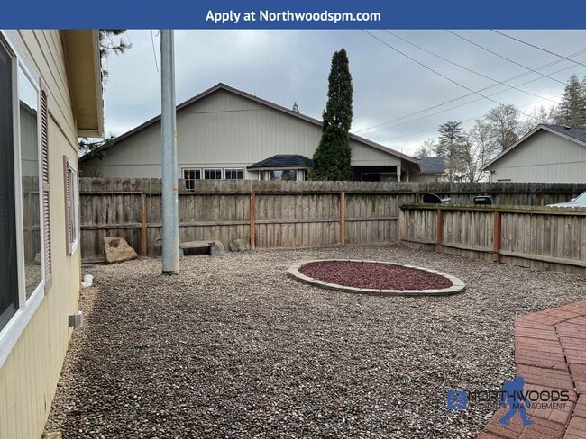 Photo - Newly Renovated 2 Bedroom 1 Bath Home Central Point