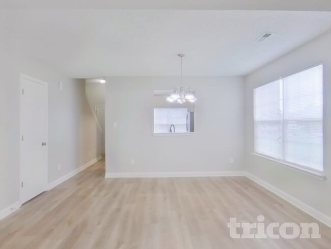 Photo - 4621 Aldersbrook Dr