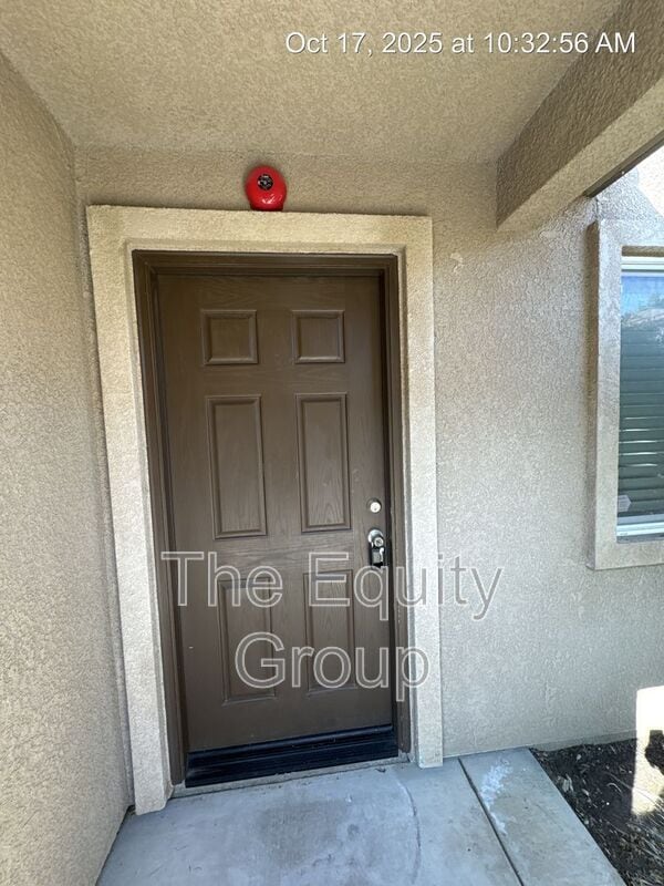Photo - 2220 W Lark Ave