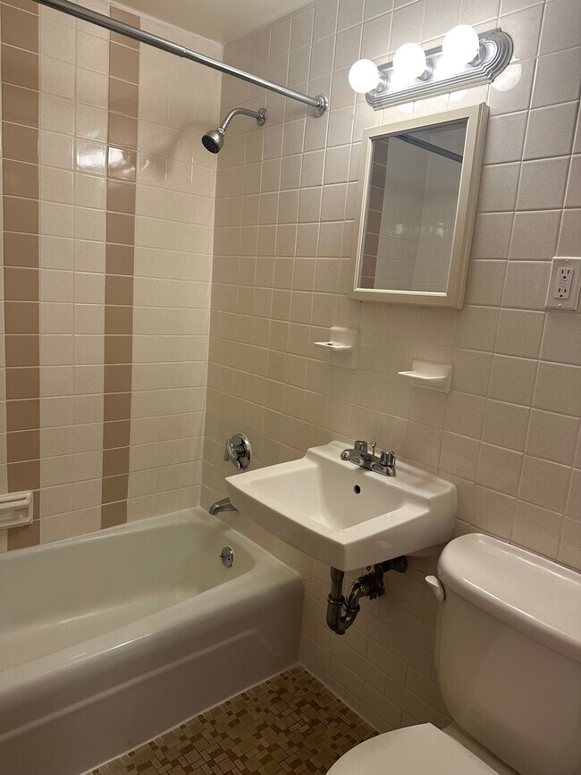 Photo - 168 N Beacon St Unit 1A