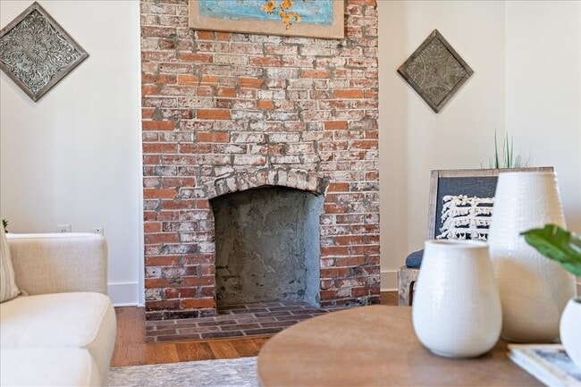 Photo - 1411 10th Ave N