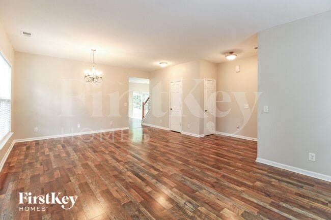 Photo - 4707 Shady Oak Dr