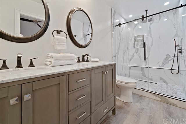 Photo - 10 Tribute Ct