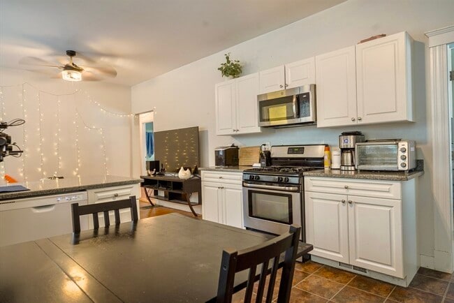 Photo - 93A Hillside St Unit 1