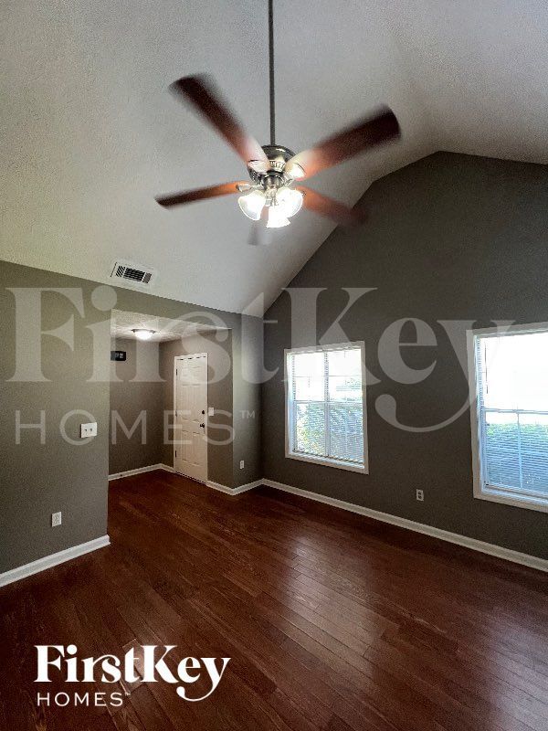 Photo - 4237 Morningside Way