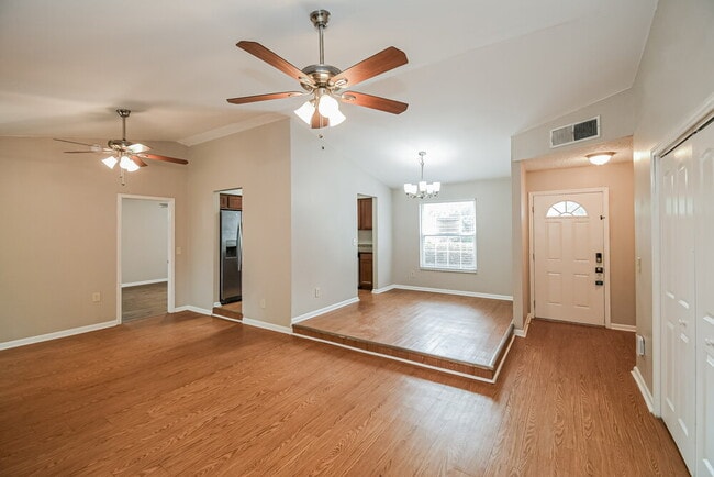 Photo - 3709 Foxcroft Rd