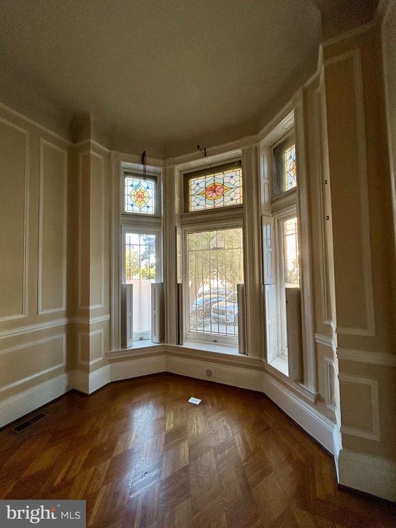 Photo - 2352 Eutaw Pl