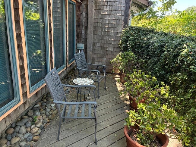 Photo - Gorgeous North Davis 3 bedroom available now!