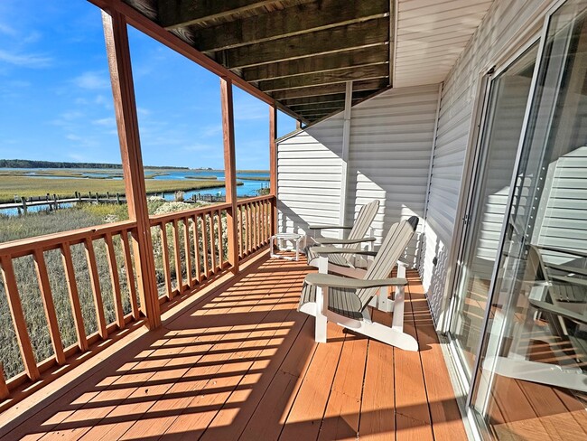 Photo - 7214 FIDDLER Ln