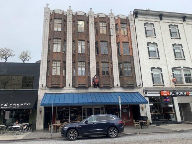 Building Photo - 213 N 2nd St Unit B3