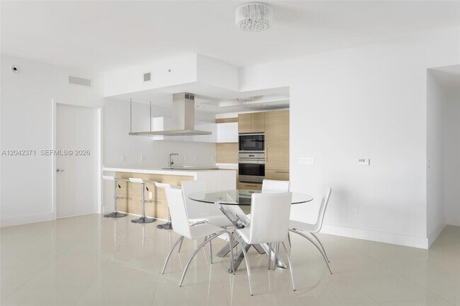 Photo - 17301 Biscayne Blvd Unit 1704