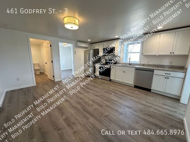 Photo - 461 Godfrey St Unit 3