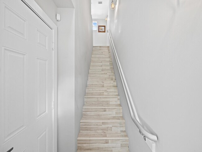 Photo - 2331 Vintage Dr