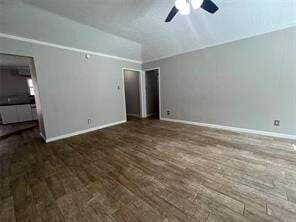 Photo - 16064 Holly St