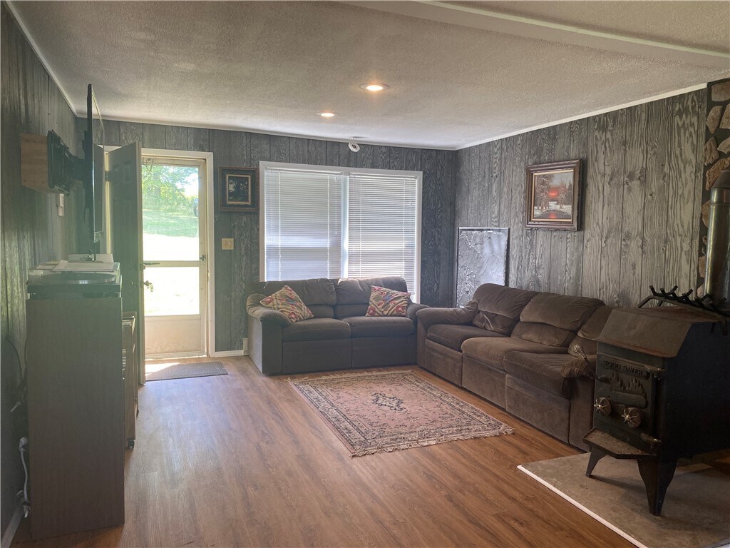 Photo - 1823 Newman Rd House