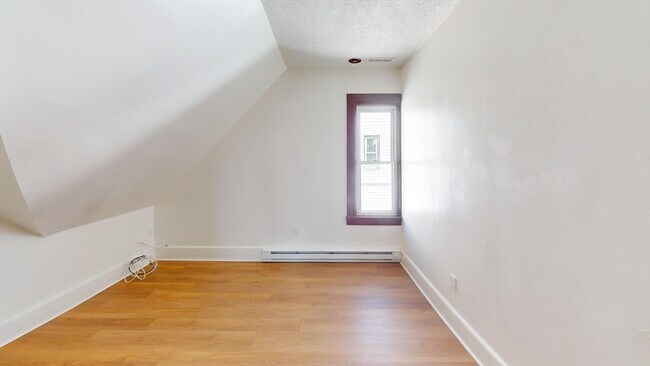 Photo - 45 Henry Ave Unidad 3