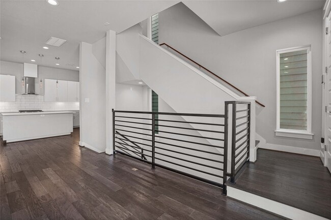 Photo - 3306 Cline St