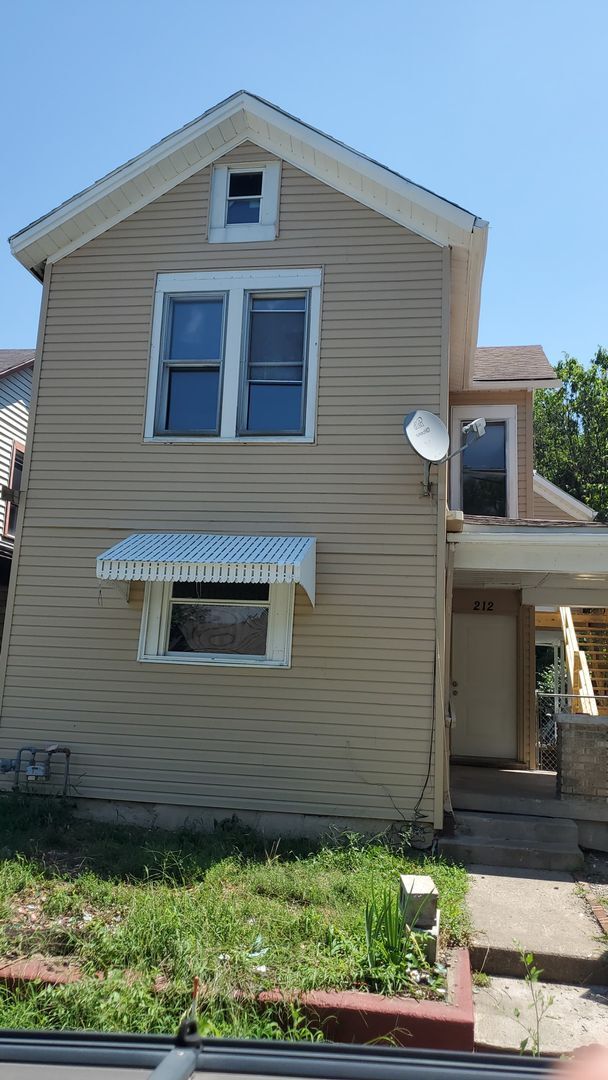 Photo - 212 Nassau St Apartment Unit 212 1/2