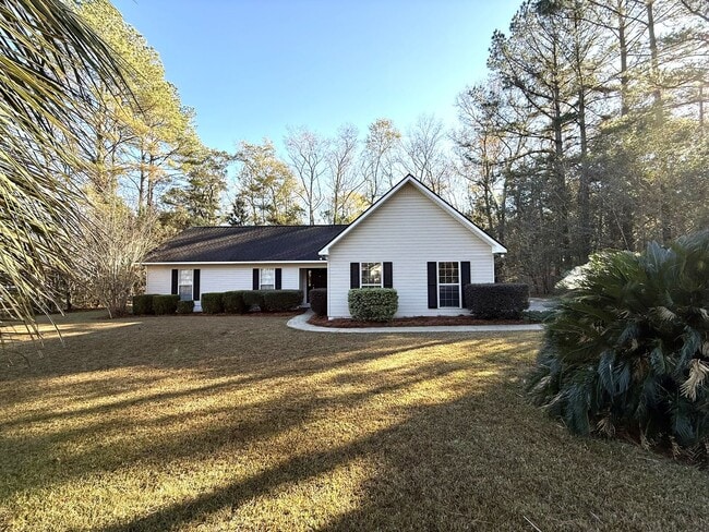 Photo - 512 Whistlestop Cir