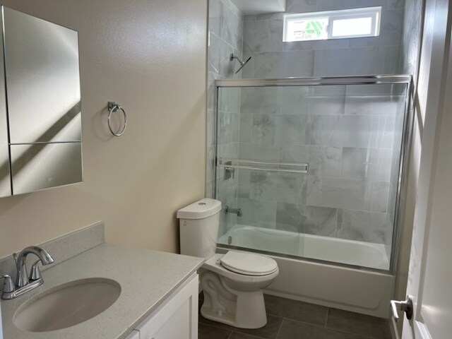 5867 baño 1 - 5867 Towne Ave