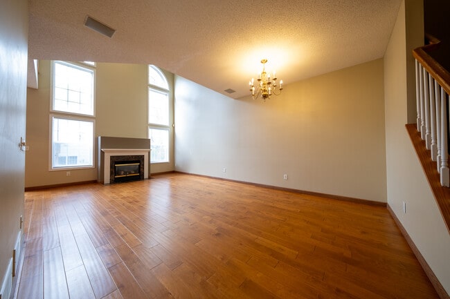 Photo - 9345 Rath Pl