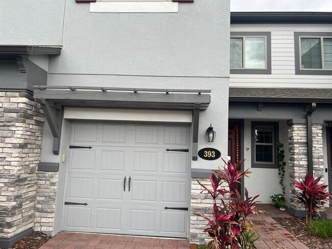 Photo - 393 Evertree Loop