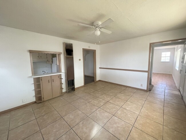 Photo - 2120 Canyon Dr