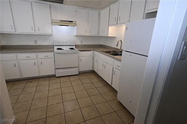 Photo - 2200 Marlin Ave Apartment Unit B