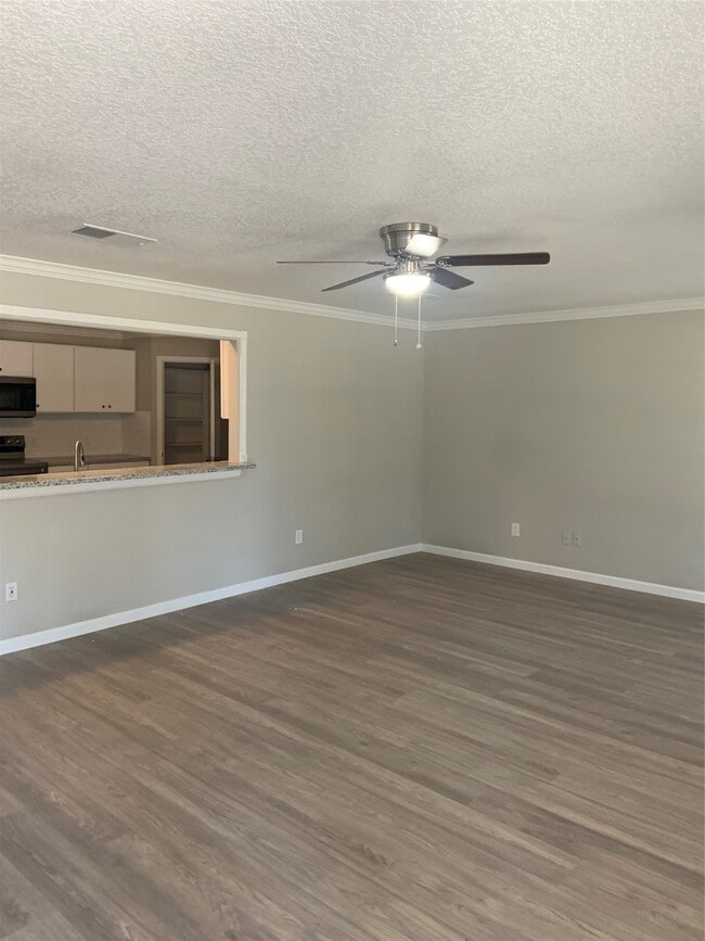 Photo - 10978 Youpon St