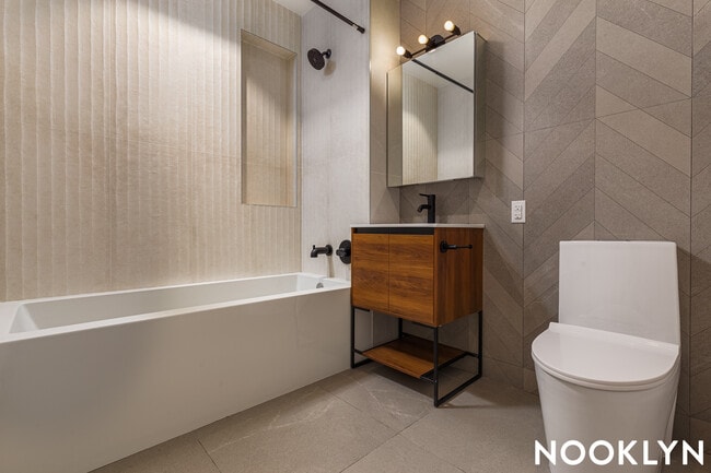 Photo - 276 Grand Concourse