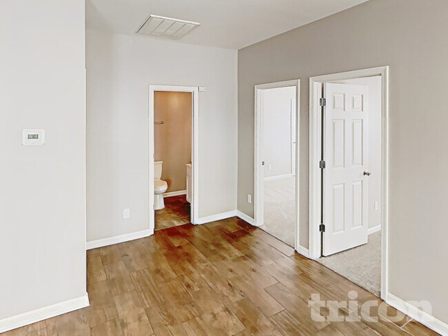 Photo - 2116 Lauren Woods Dr