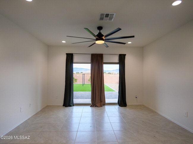 12011 E Patricia Ann Dr