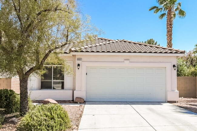 Building Photo - 8660 Silverthorne Ct