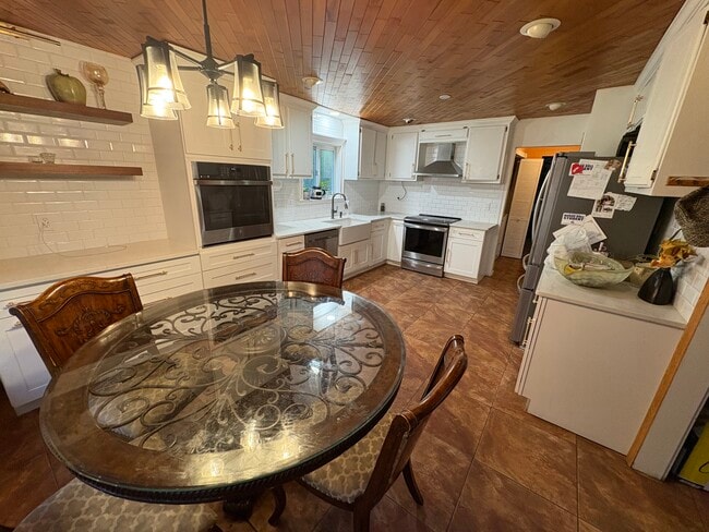 Photo - 30 Dumond Pl
