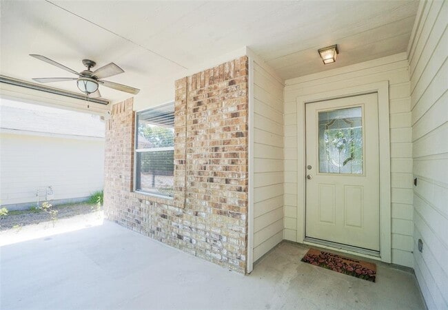 Photo - 311 Pentire Way