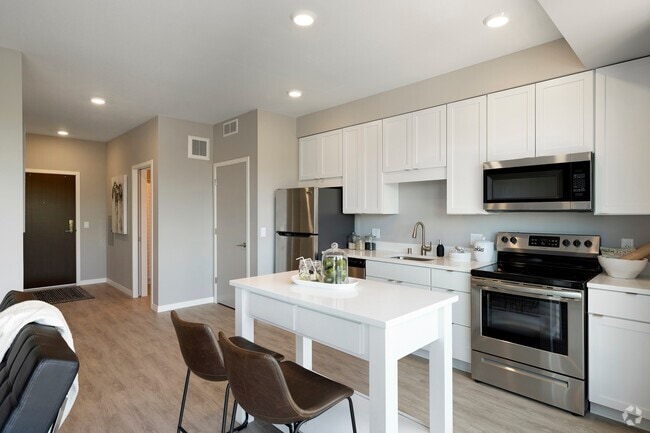 Building Photo - Moerty Apartments